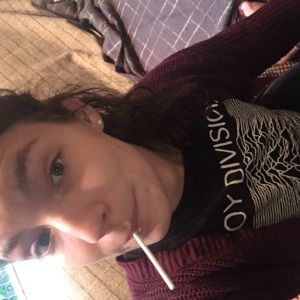 Meet your Posher, Mia